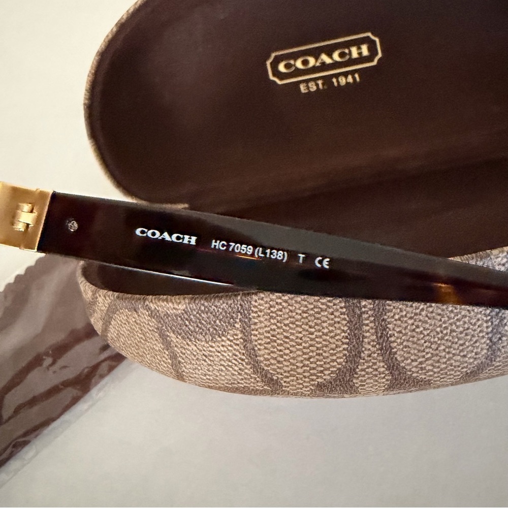 Coach Aviator Sunglasses - Picture 3 of 5